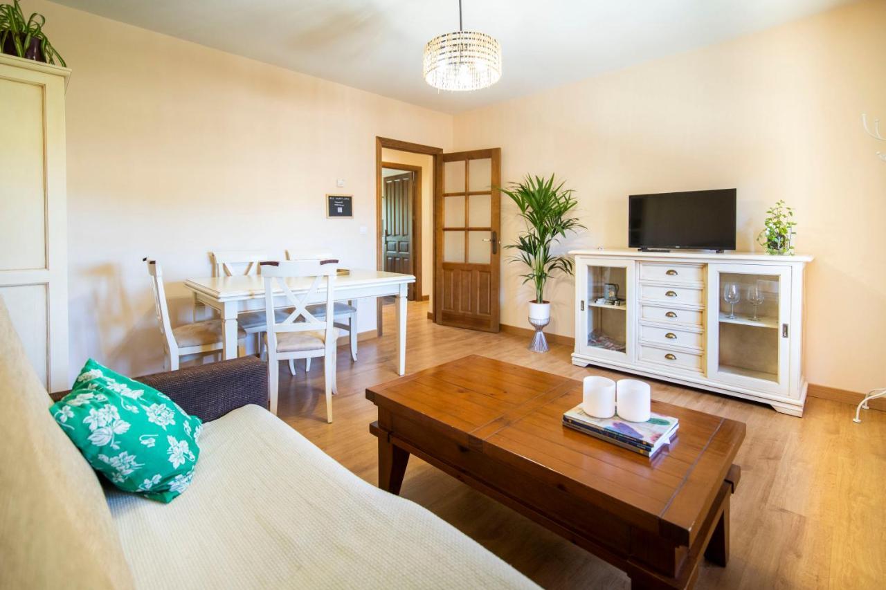Apartamentos Ribera Del Duero Las Escuelas Vadocondes Ngoại thất bức ảnh